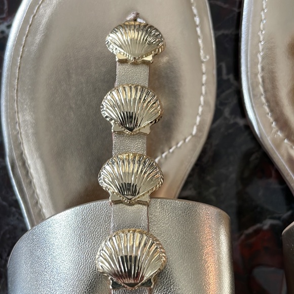 Sandals - Picture 2 of 7